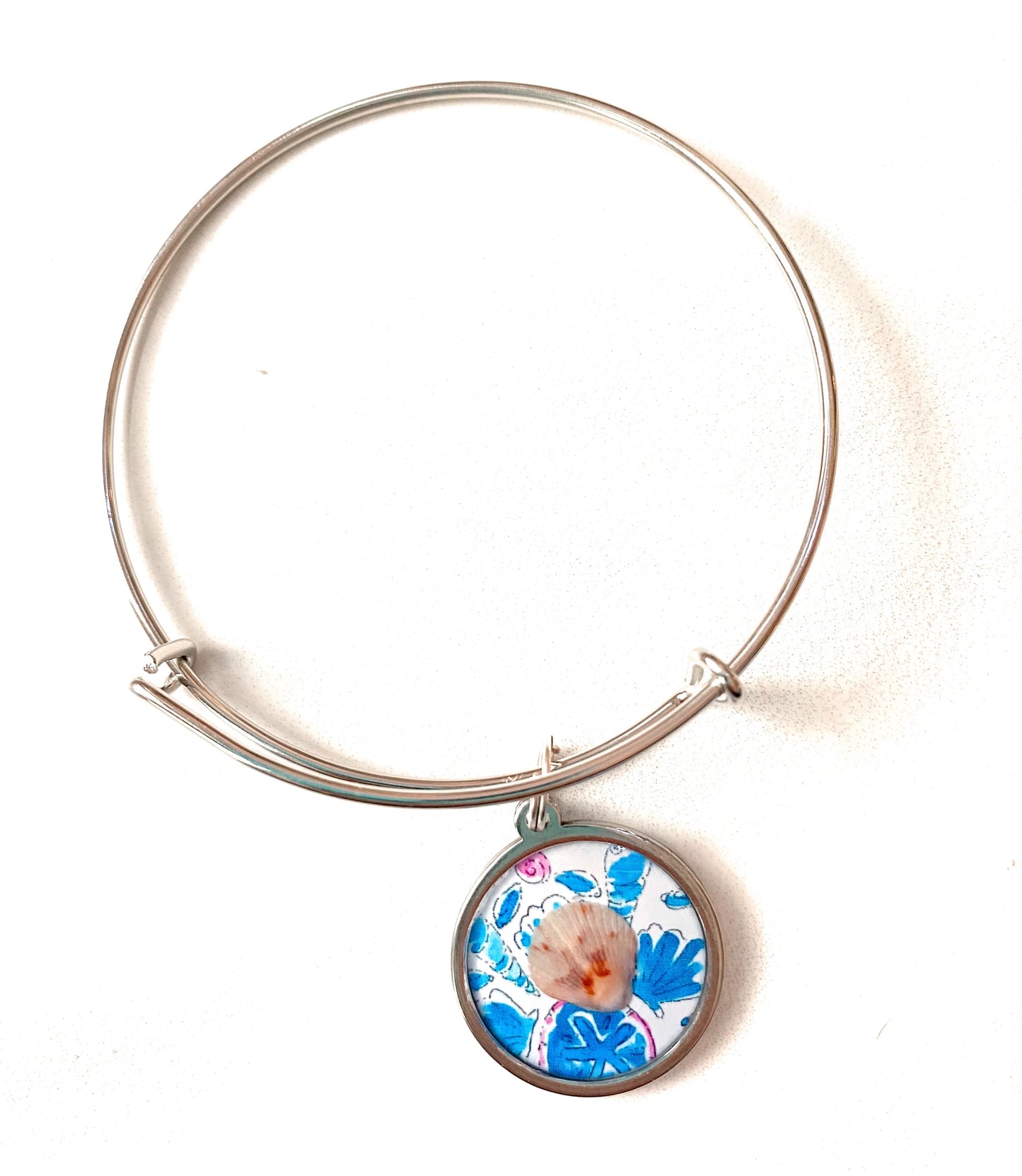 Love Lilly Bangle