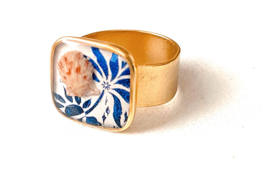Love Lilly Seashell Ring
