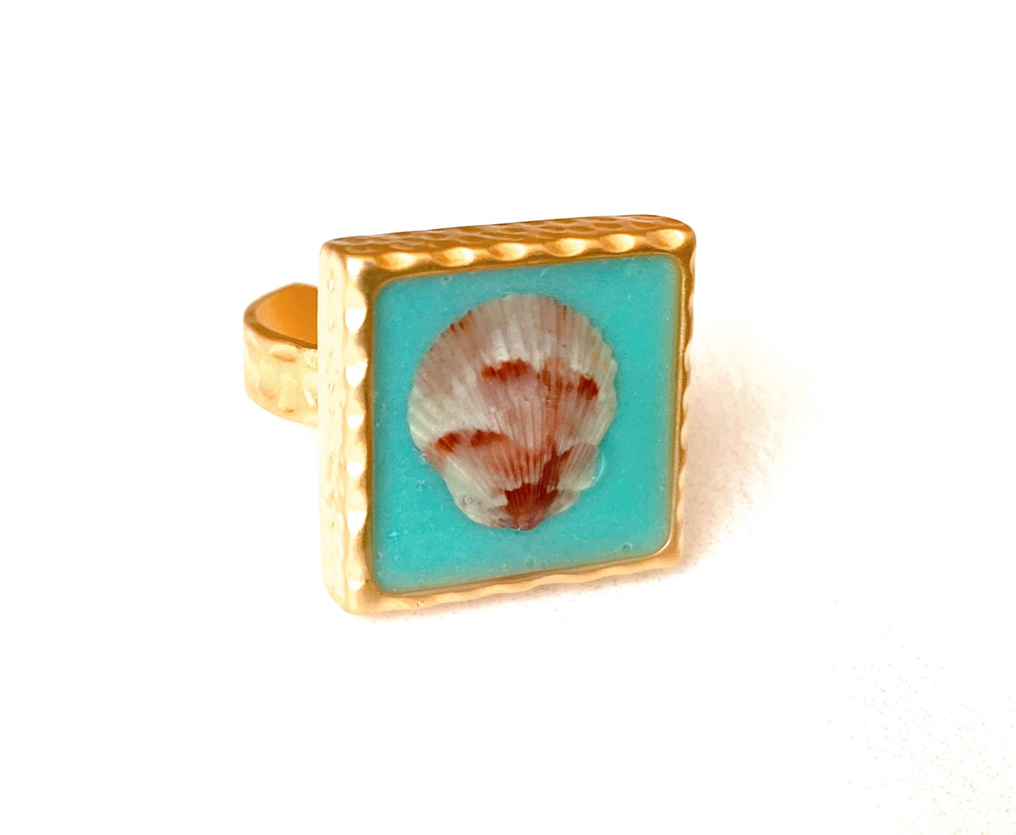Hammered Gold Square Seashell Ring