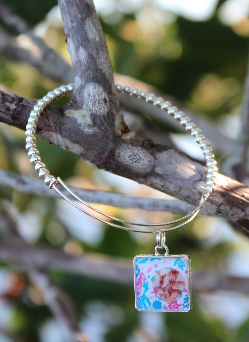 Salty Mermaid Seashell Bracelets – Coastal Stackable Beach Jewelry