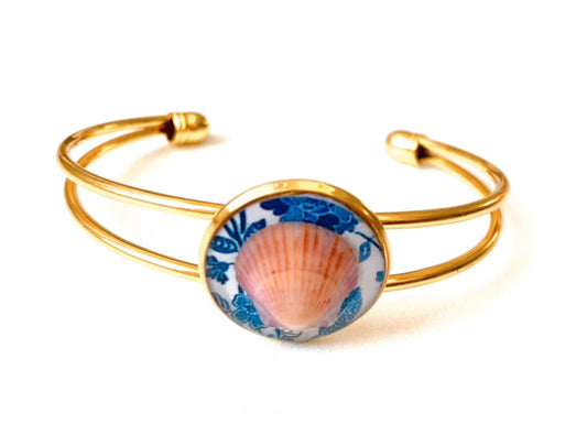 Natural Seashell Bangle