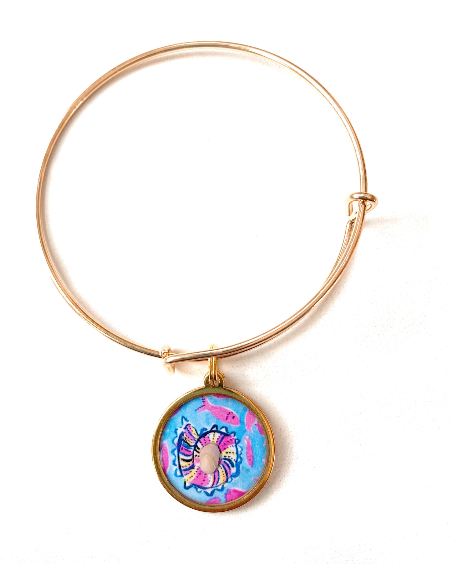 Love Lilly Seashell Bangle