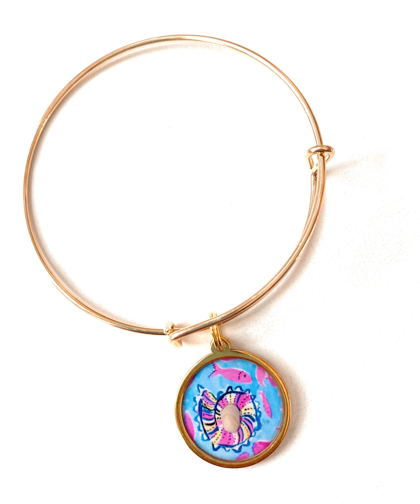 Love Lilly Seashell Bangle