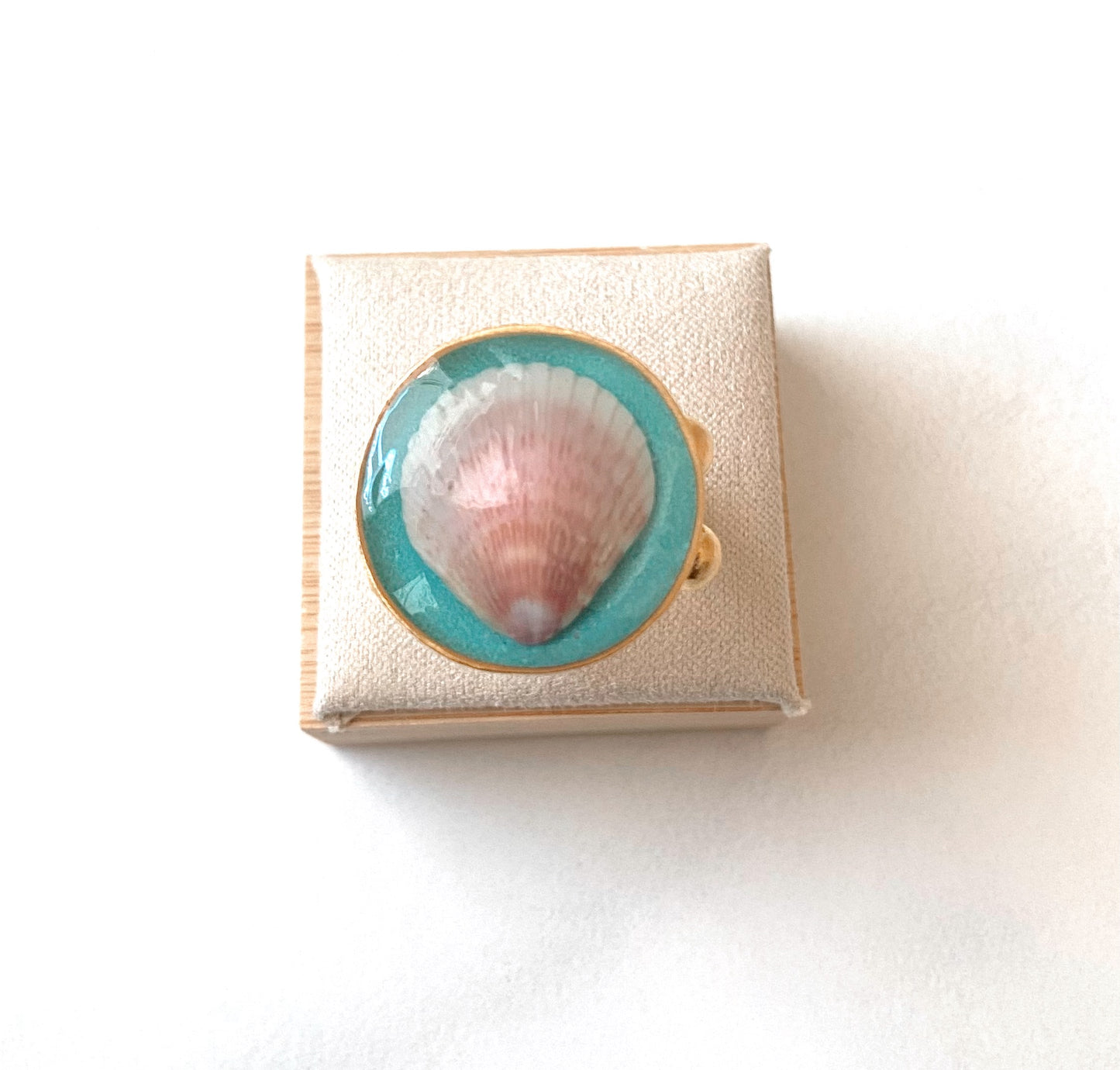 Blush Seashell Ring | Turquoise