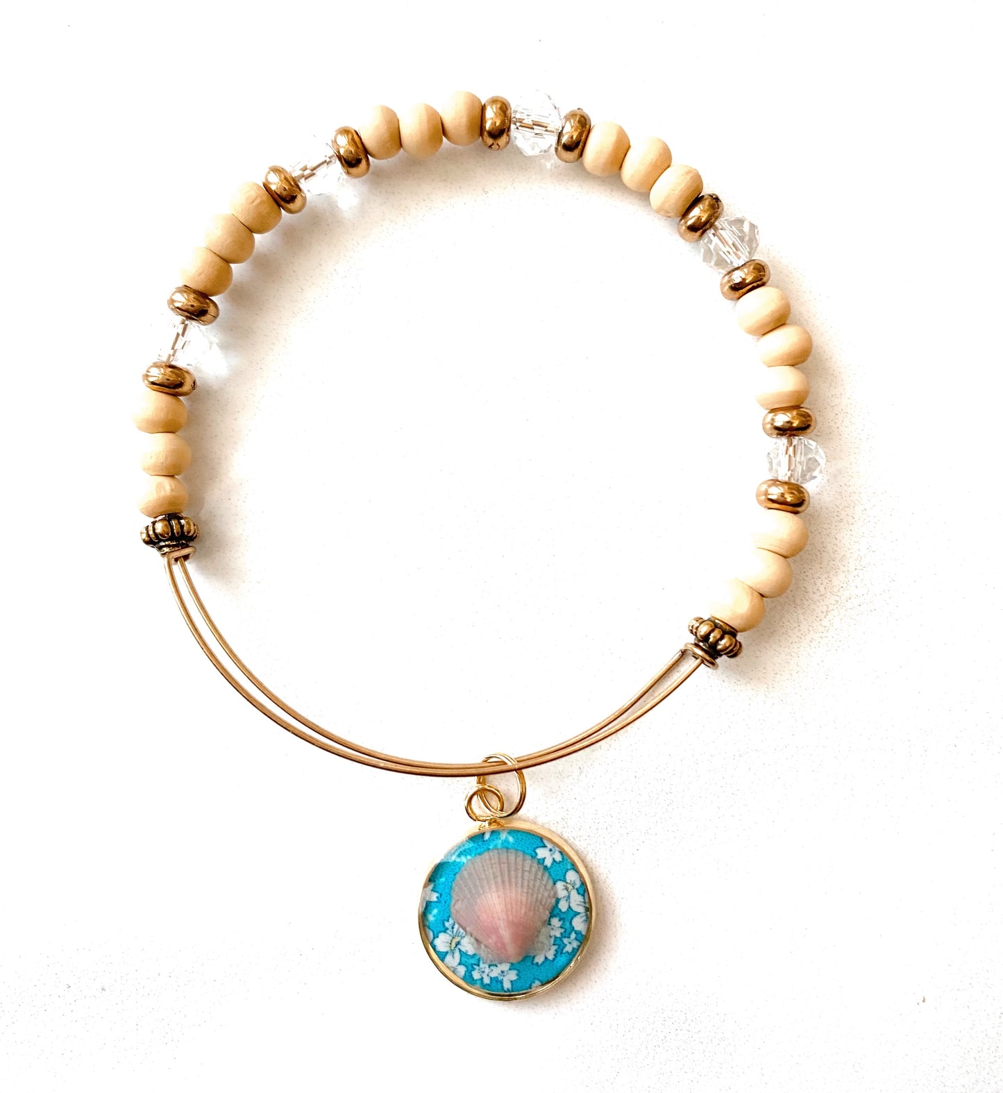 Beaded Seashell Charm Bangle