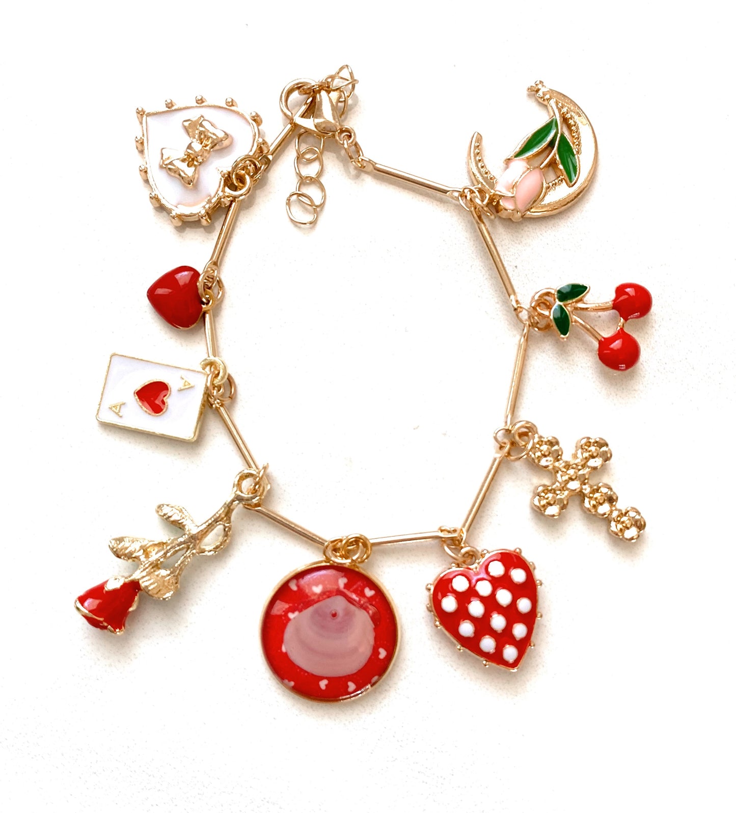 Red Heart Seashell Ocean Charmed Bracelet