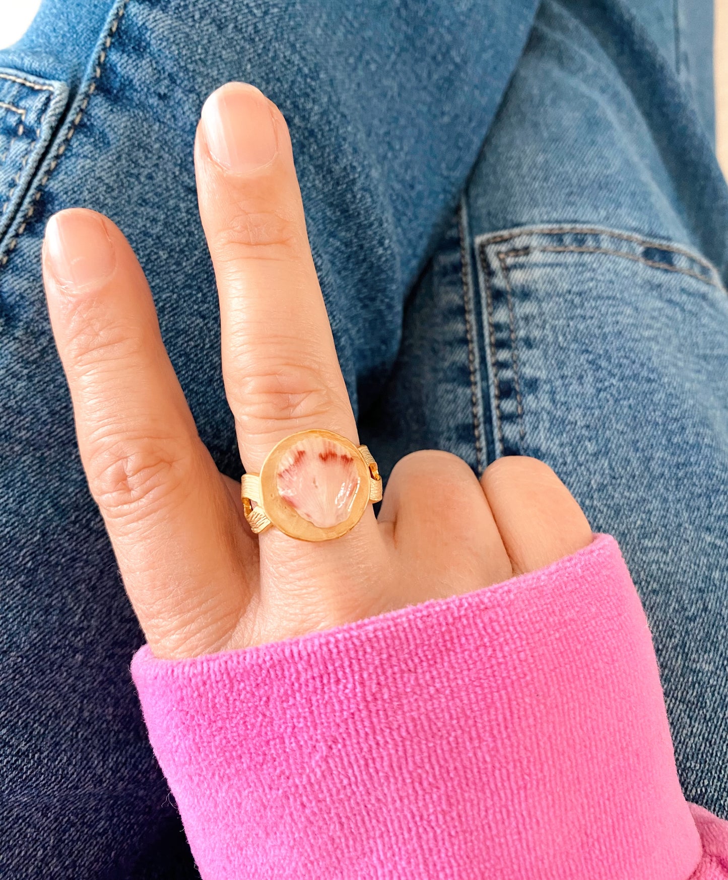 Pink Horizon Seashell Ring