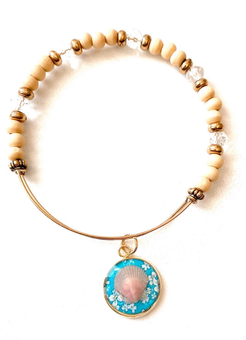 Beaded Seashell Charm Bangle