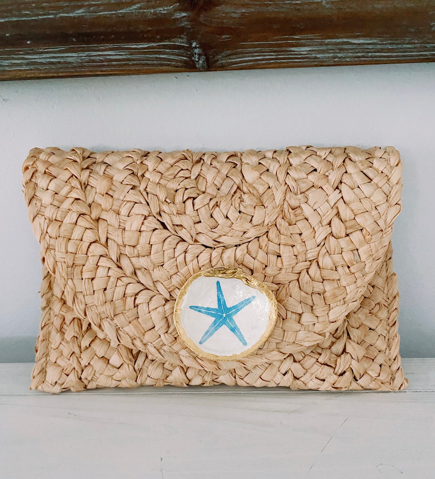Gilded Florida Seashell Starfish Straw Clutch